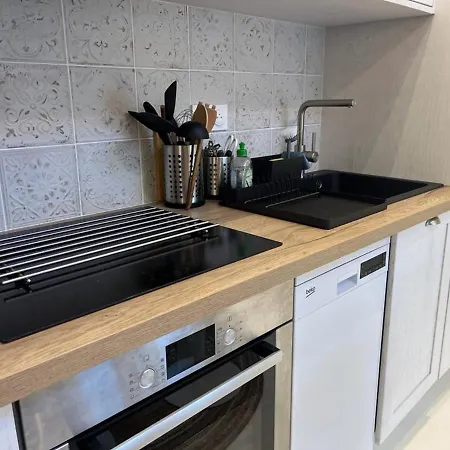 Biarritz, 2 Pieces, 2 Personnes - Fr-1-239-848 Apartment